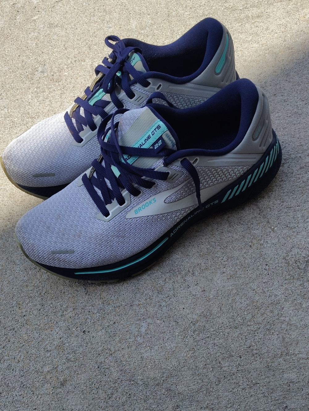 Brooks Adrenaline GTS 23 - Gray, Purple & Teal Accent Running Shoes
